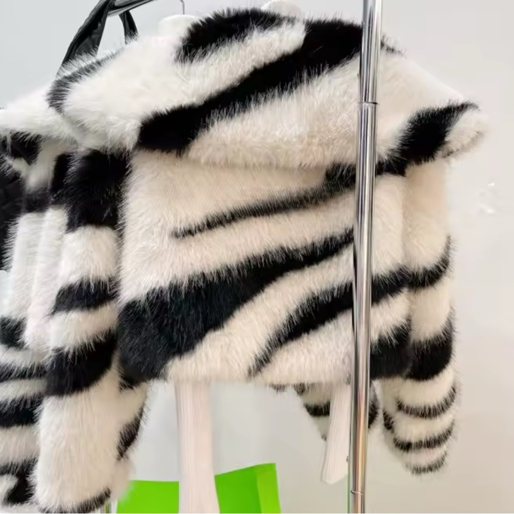 Black & White Faux Fur Stripe Cropped Jacket - Picture 2 of 2